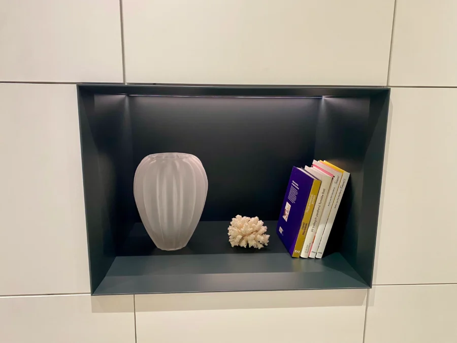 Rosteme s vámi– na cestě je nový showroom a zázemí pro výrobu luxusních skříní